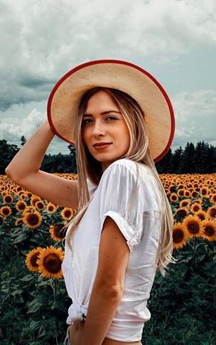 亚洲伊人一区二区三区精品